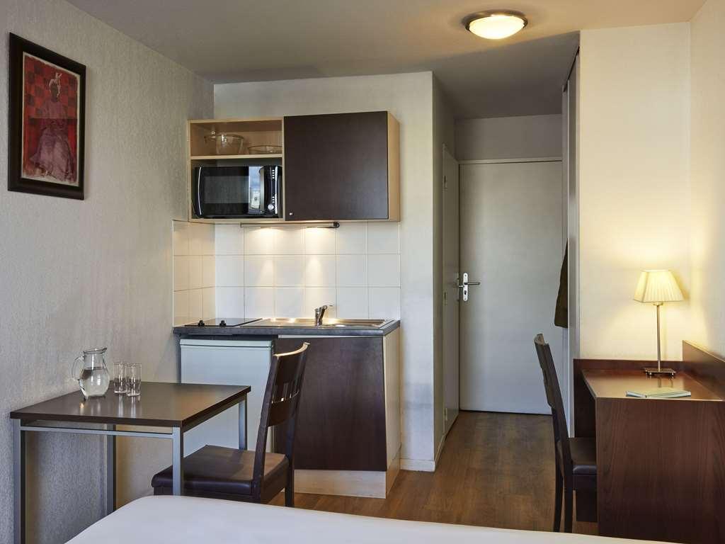Aparthotel Adagio Access Paris Saint-Denis Pleyel Zimmer foto